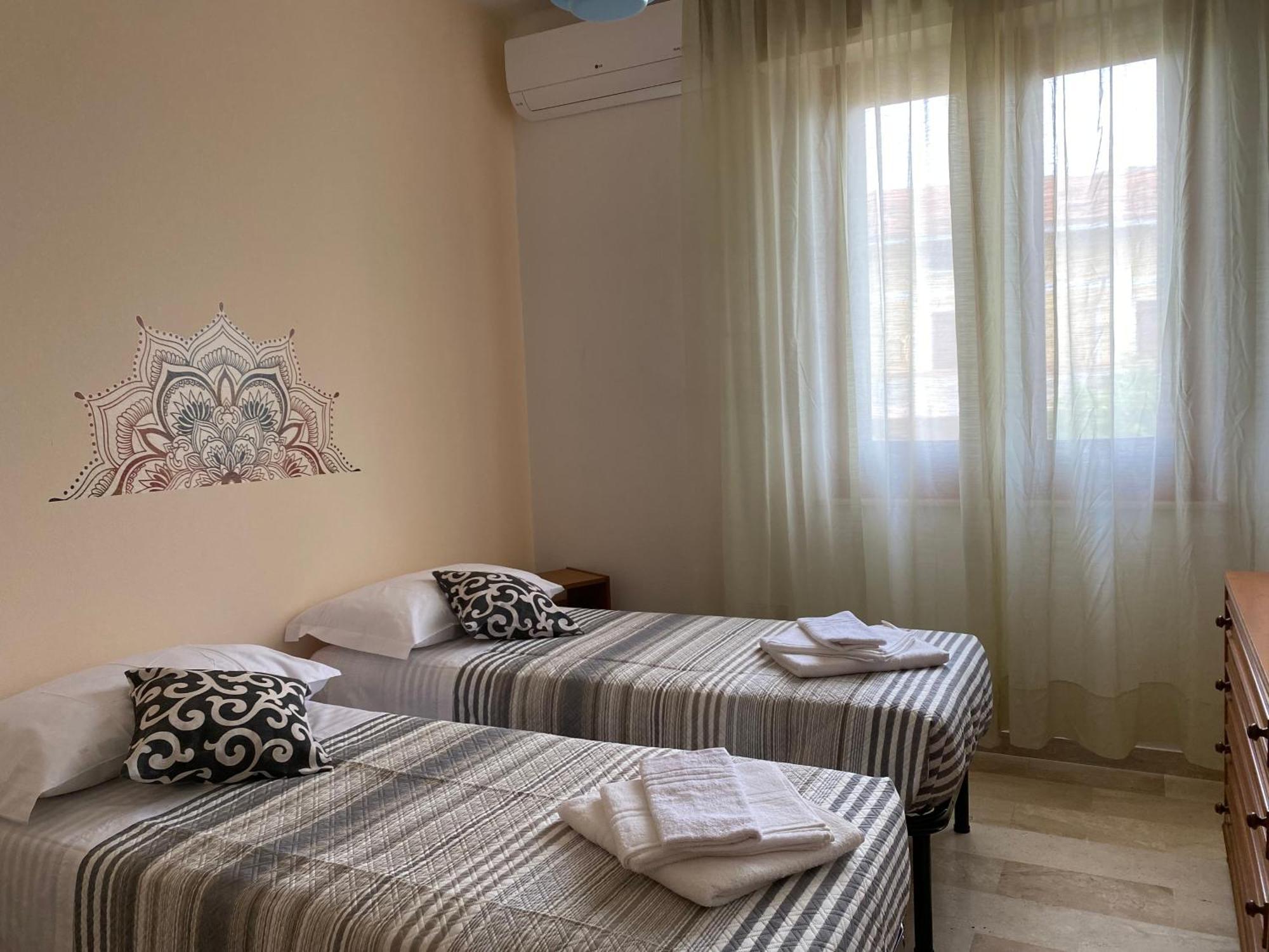 L'Incognita Bed and Breakfast San Nicolo d'Arcidano Buitenkant foto